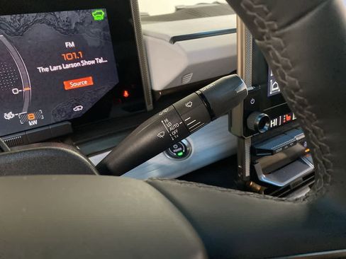 Used 2025 GMC Hummer EV 3X image 22