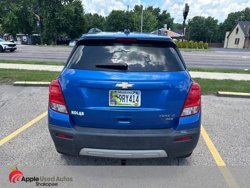Used 2016 Chevrolet Trax LT w/ LT Convenience Package AWD/4WD image 3