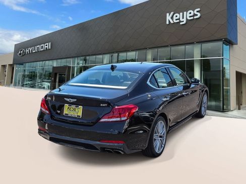 Used 2021 Genesis G70 2.0T RWD image 4
