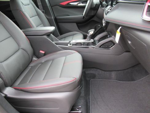 New 2026 Chevrolet TrailBlazer RS w/ Convenience Package image 10