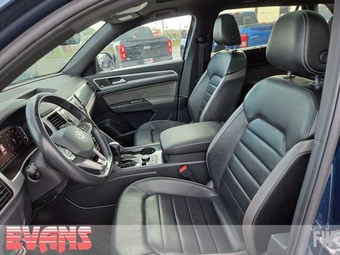 Used 2022 Volkswagen Atlas Cross Sport SEL Premium R-Line AWD/4WD image 19