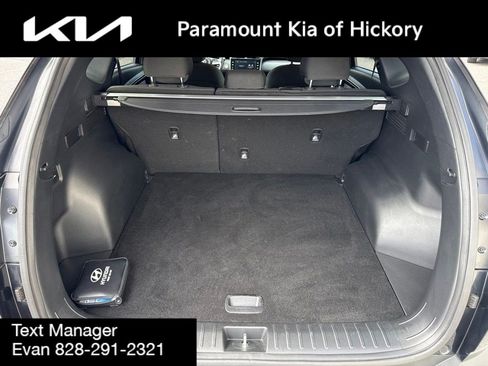 Used 2024 Hyundai Tucson SEL FWD image 11