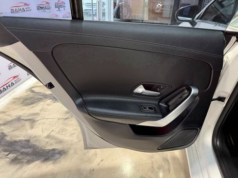 Used 2020 Mercedes-Benz CLA 250 w/ Premium Package image 39