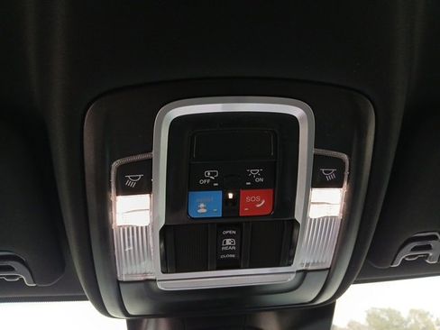 New 2026 RAM 4500 Laramie w/ Laramie Trim Package image 33