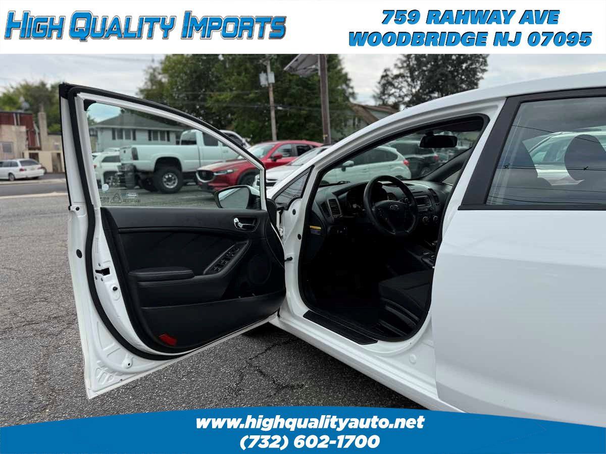 Used 2016 Kia Forte LX FWD image 11