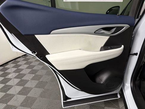 New 2026 Buick Envision Avenir image 20