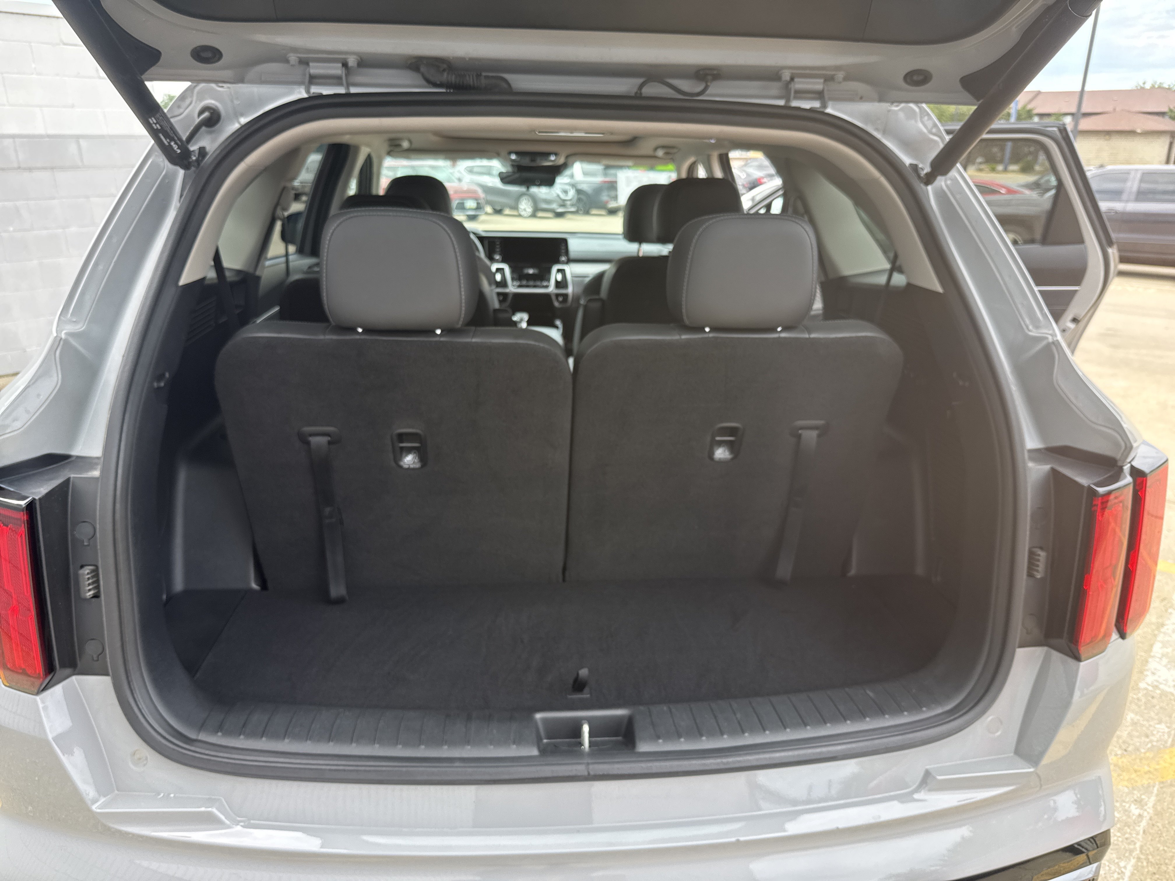 Used 2022 Kia Sorento SX AWD/4WD image 10