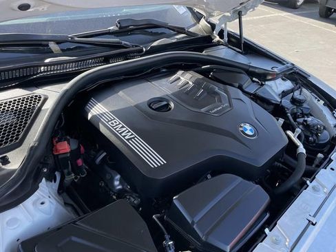 Used 2023 BMW 330i Sedan w/ Convenience Package image 37