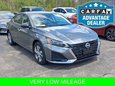 Certified 2025 Nissan Altima 2.5 S FWD image 2