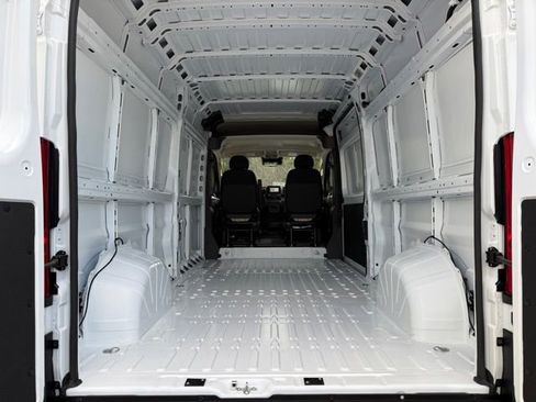New 2026 RAM ProMaster 2500 w/ Advanced Safety Group FWD image 27
