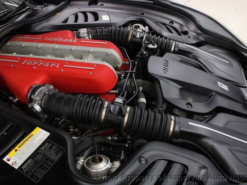 Used 2017 Ferrari GTC4Lusso AWD/4WD image 61