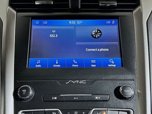Used 2020 Ford Fusion SE AWD/4WD image 14