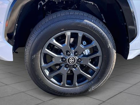 Certified 2026 Toyota Tundra Platinum image 10