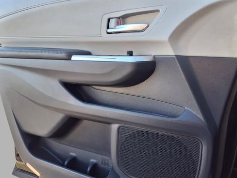 Used 2024 Toyota Sienna XLE image 21