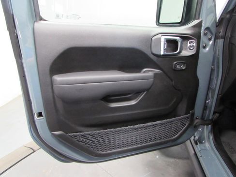 New 2026 Jeep Gladiator Mojave AWD/4WD image 12
