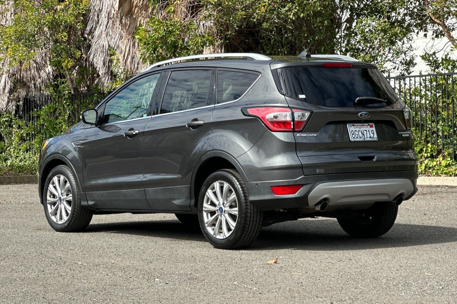 Certified 2018 Ford Escape Titanium FWD image 5