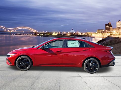 New 2026 Hyundai Elantra Sport FWD image 2