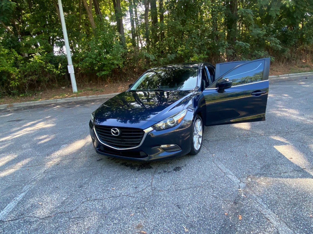 Used 2017 MAZDA MAZDA3 Touring FWD image 51