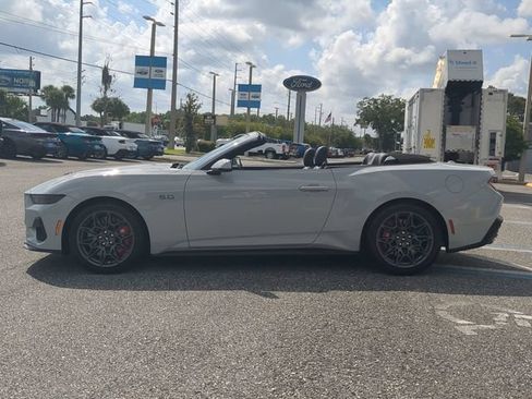 New 2026 Ford Mustang GT Premium w/ GT Performance Package RWD image 8