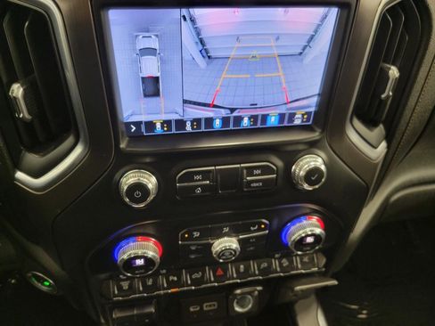 Used 2021 GMC Sierra 3500 AT4 w/ AT4 Premium Plus Package AWD/4WD image 14