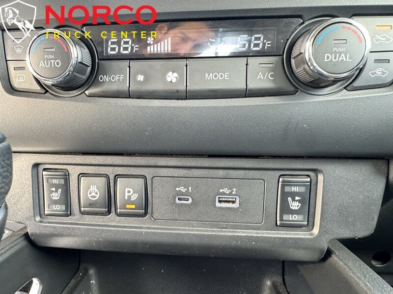 Used 2022 Nissan Frontier SV RWD image 22