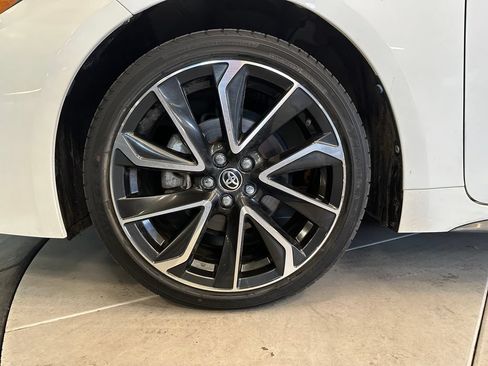 Used 2020 Toyota Corolla SE FWD image 25