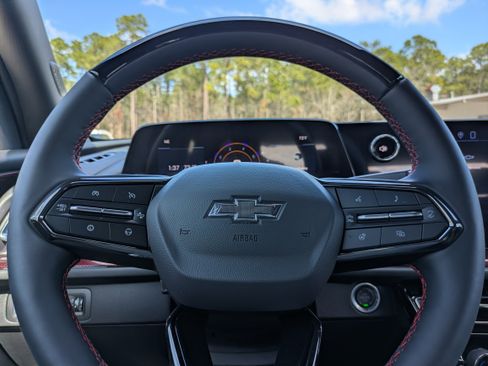 New 2026 Chevrolet Traverse RS image 23