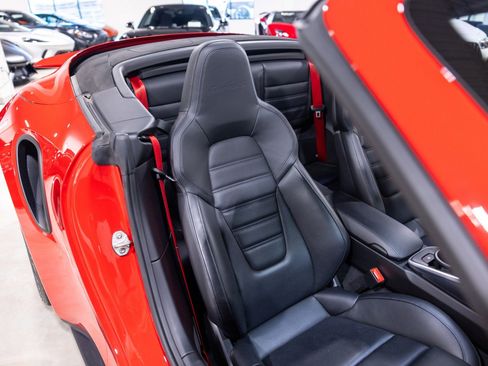 Used 2024 Porsche 911 Turbo S AWD/4WD image 31