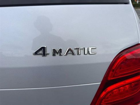 Used 2015 Mercedes-Benz GLK 350 4MATIC image 10
