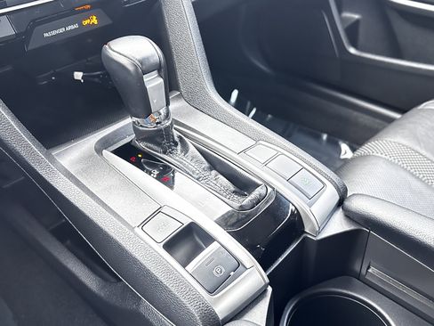 Used 2021 Honda Civic EX-L image 8