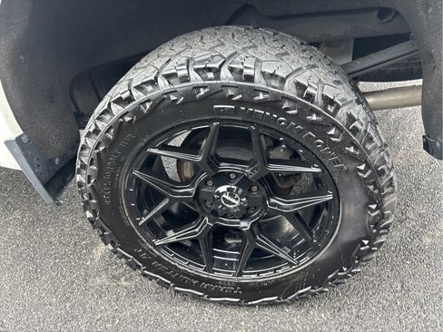 Certified 2022 Chevrolet Silverado 1500 RST image 27