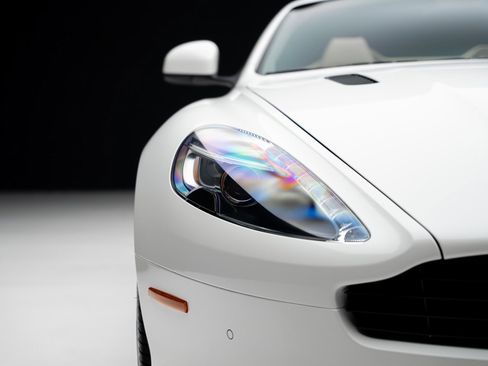 Used 2016 Aston Martin DB9 GT image 10