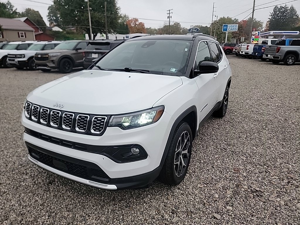 Used 2026 Jeep Compass Limited AWD/4WD image 1
