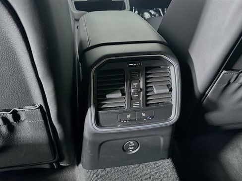 New 2026 Porsche Macan Turbo AWD/4WD image 26