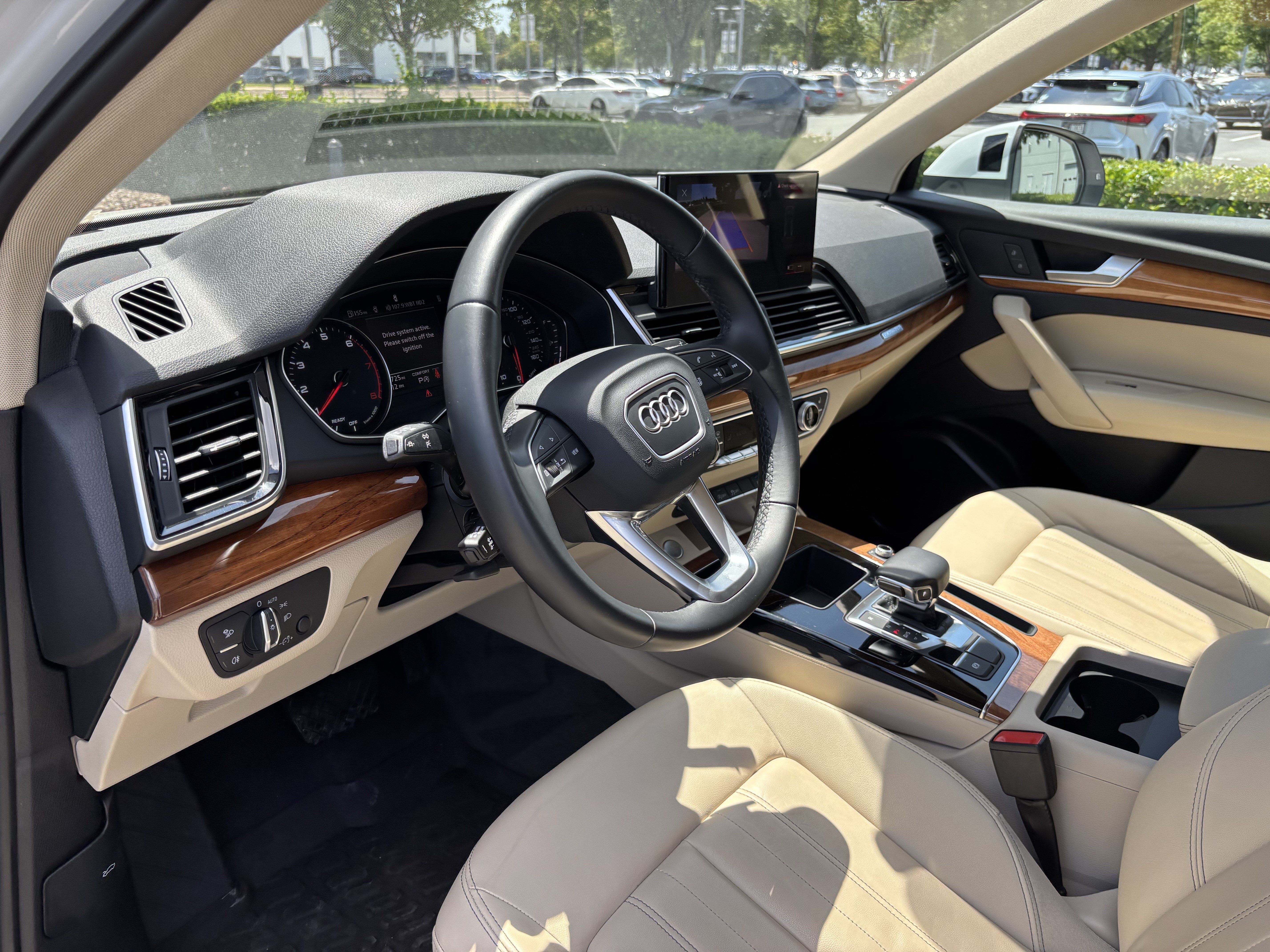 Certified 2023 Audi Q5 2.0T Premium w/ Convenience Package AWD/4WD image 16