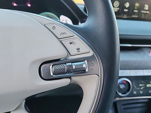 Used 2024 Genesis G80 w/ Prestige Package image 9