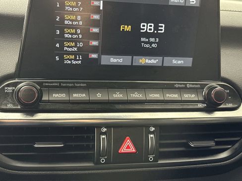 Used 2021 Kia Forte GT image 21