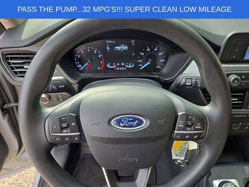 Used 2020 Ford Escape S FWD image 18