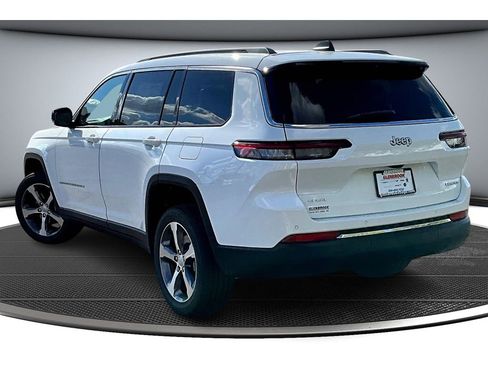 New 2025 Jeep Grand Cherokee L Limited w/ Luxury Tech Group II image 4