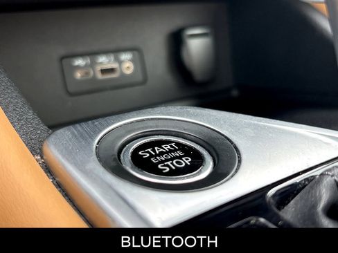 Used 2023 Nissan Sentra SV w/ SV Premium Package FWD image 8