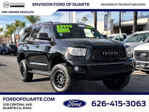 Used 2017 Toyota Sequoia Limited w/ Safety & Convenience Package image 1