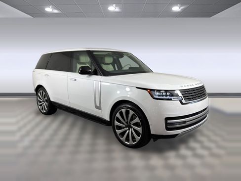 New 2026 Land Rover Range Rover Long Wheelbase Autobiography image 6