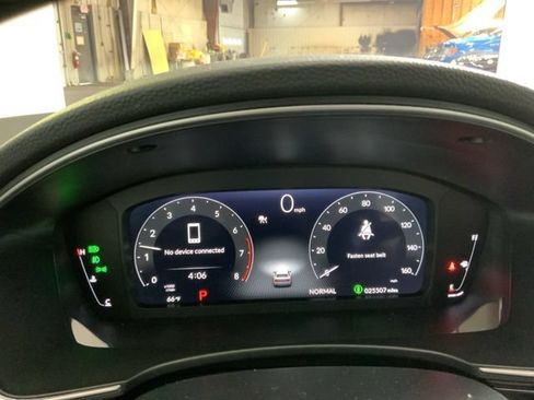 Used 2023 Honda Civic Touring image 16