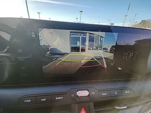 Used 2025 Kia K4 GT-Line w/ GT-Line Premium Package image 15