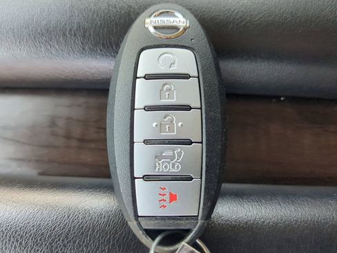 Used 2020 Nissan Murano Platinum w/ Cargo Package image 30