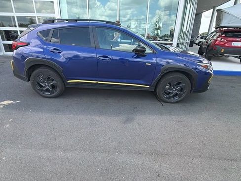 Used 2024 Subaru Crosstrek 2.5i Sport AWD/4WD image 3