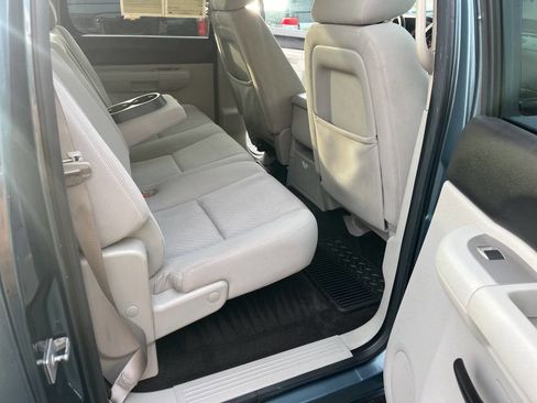 Used 2010 Chevrolet Silverado 1500 LT w/ Power Pack Plus image 32