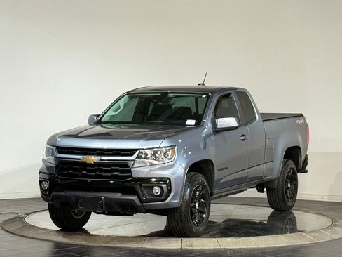Used 2021 Chevrolet Colorado LT w/ Safety Package image 5