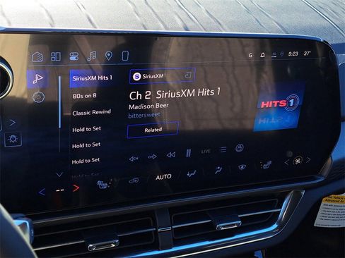 New 2026 Chevrolet Equinox EV LT w/ Comfort Package image 11