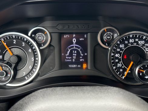 Used 2022 RAM 2500 Tradesman w/ Chrome Appearance Group image 23